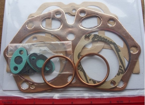 Picture of Top End De-Coke Set/Norton Decoke gasket set Dominator 77, 88, 99 500/600 1967on with copper head gasket. Excludes oil seals