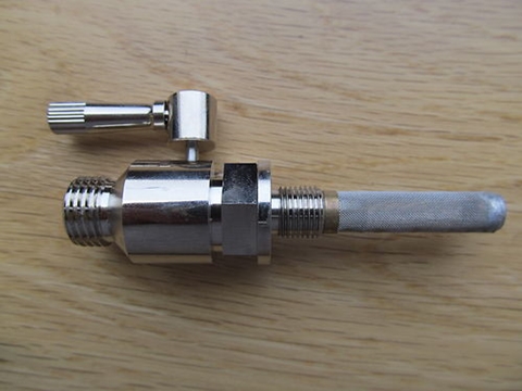 Picture of Round lever type fuel tap, with filter. 1/8 x 1/4 BSP