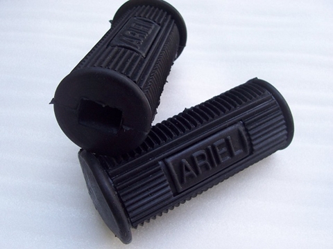 Picture of FOOTREST RUBBERS. - Ariel (Pair)
